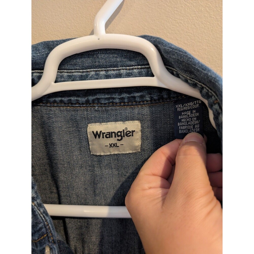 Wrangler XxL Western Denim Pearl Snap Shirt Raw Hem Blue Summer Chore 2xl - Picture 3 of 8